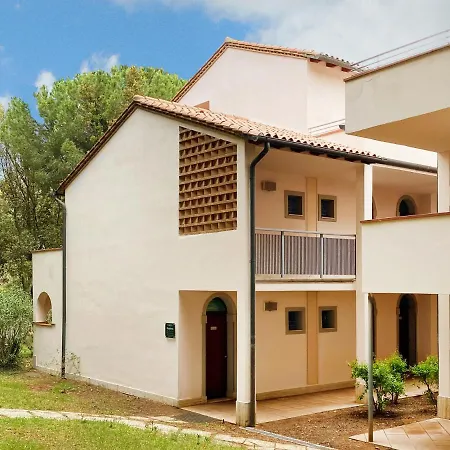 Отель Garden Toscana Resort Сан-Винченцо