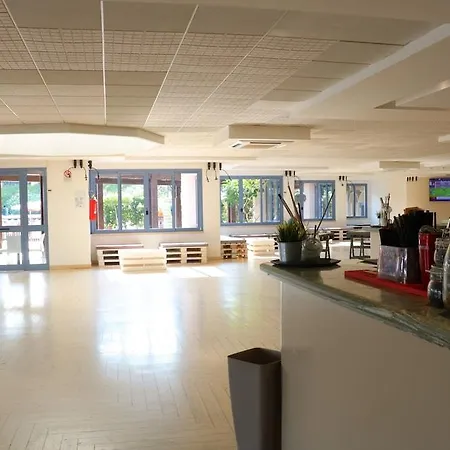 Garden Toscana Resort 4* Сан-Винченцо
