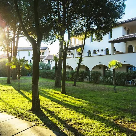 Garden Toscana Resort Сан-Винченцо