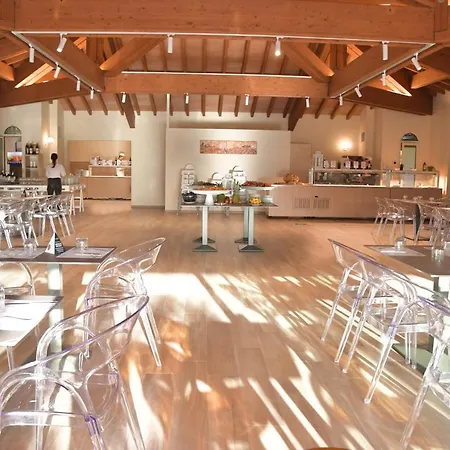 Garden Toscana Resort 4*