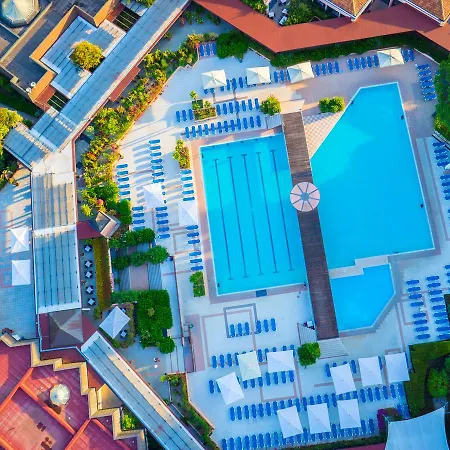 Garden Toscana Resort Сан-Винченцо